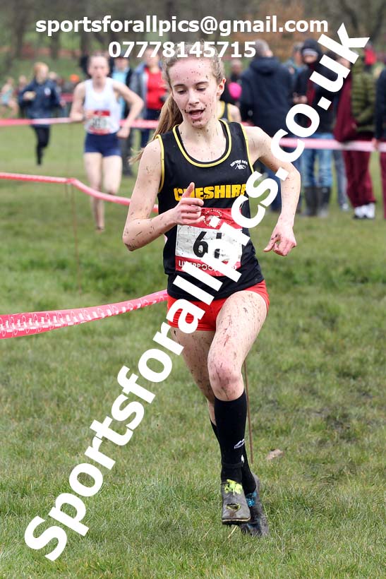 Intermediate girls, 2020 New Balance English Schools Champs., Sefton Park, Liverpool. Photo: David T. Hewitson/Sports for All Pics